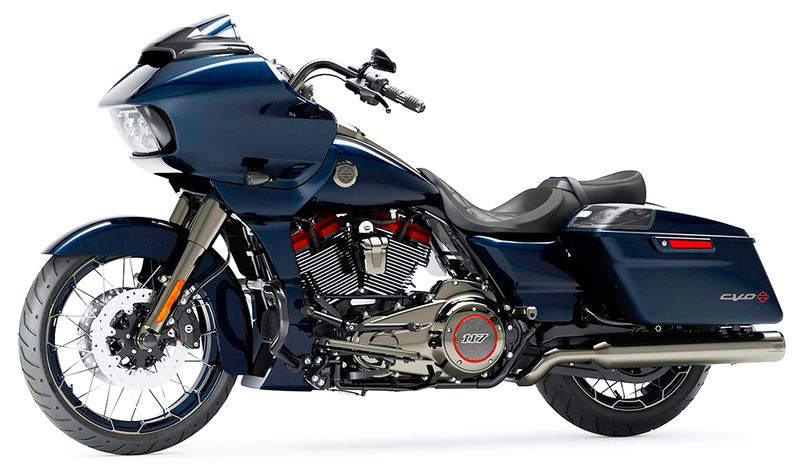 FLTRXSE-CVO-ROAD-GLIDE-Blue-8