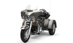 tri-glide-ultra-classic-2023gry-hze-slvfrtn-20424-14