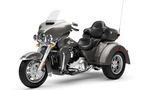 tri-glide-ultra-classic-2023gry-hze-slvfrtn-20424-15