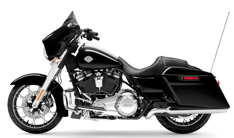 Street-Glide-Special-2023-9