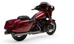 CVO-STREET-GLIDE-2024-1_0002_CVO-STREET-GLIDE-2024-15